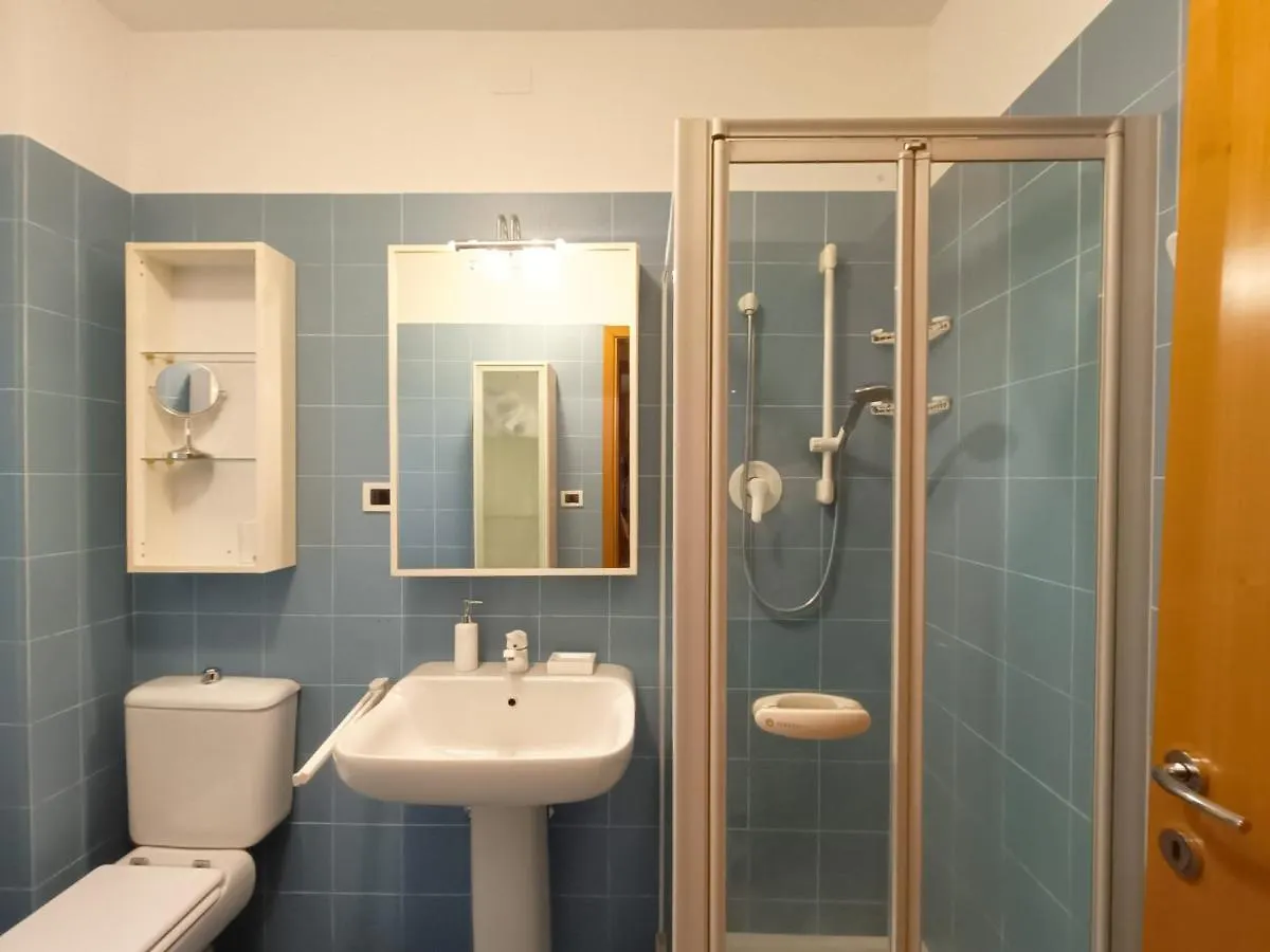 Suite Piazza San Francesco Bologna 0*,  Italia